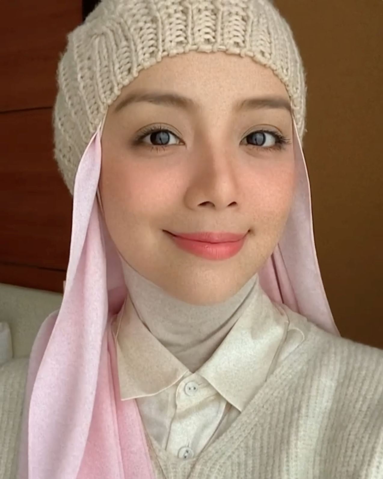 mira filzah tampil dengan style ala korea, ramai suka dengan penampilan baharu ni!