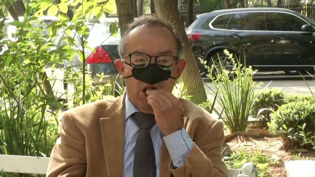 researchers create nose-only mask to protect you while eating and drinking