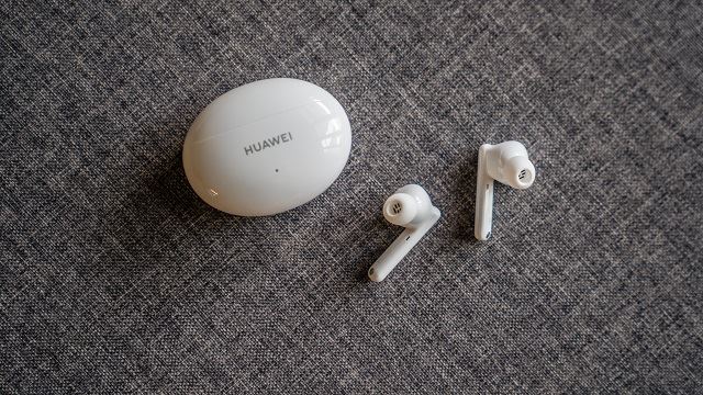 datang dengan ciri terbaik, harga huawei freebuds 4i ni memang tak masuk akal