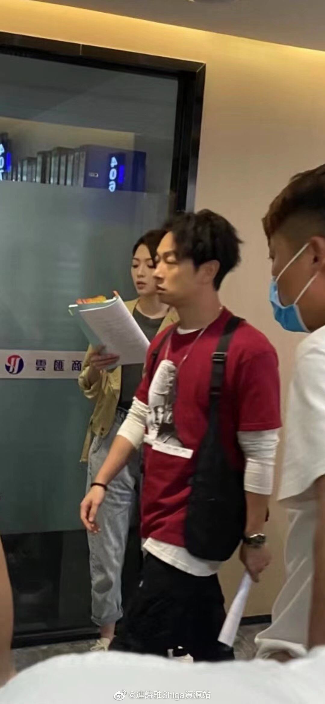 【多图】《黑金风暴》路透照曝光❗️演员阵容公开：林峯、梁竞徽、连诗雅、蔡思贝
