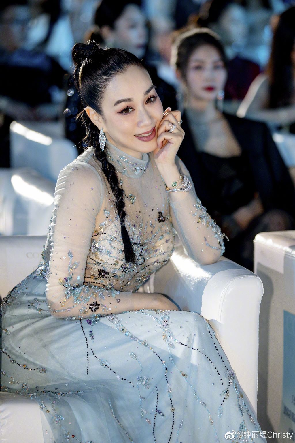 💍结婚5周年重游相识地方❤️钟丽缇：希望我们更加甜蜜【多图】