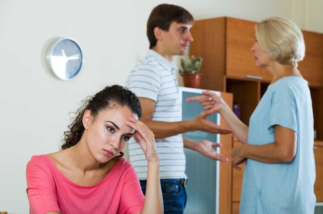 mulut kering, rasa berdebar, antara tanda ‘pentheraphobia’ iaitu takut pada mak mertua