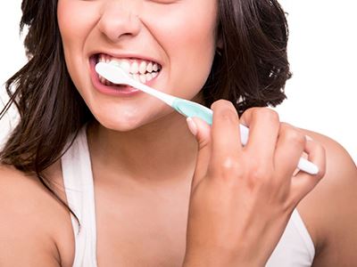 刚起床不能立即刷牙！6个你我都有的刷牙错误！