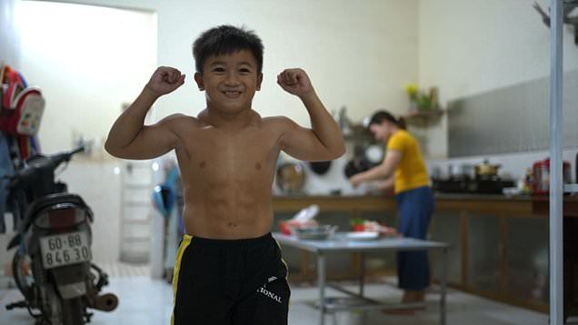10yo vietnamese boy is seriously ripped due to rare medical condition