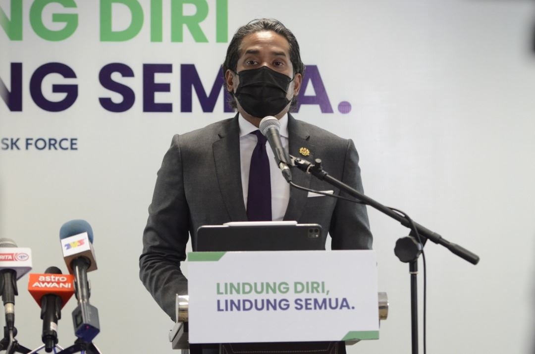 penerima dapat dua dos vaksin astrazeneca dalam tempoh 12 minggu