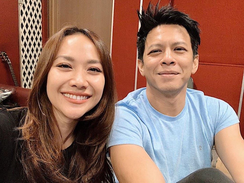 setelah dijodohkan dengan ariel, video bcl dengan reza rahadian pula yang viral?