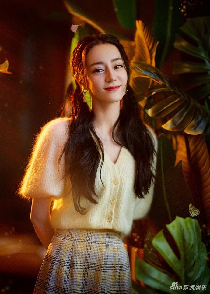 【多图】迪丽热巴编发造型好青春❗️再印证「零死角」