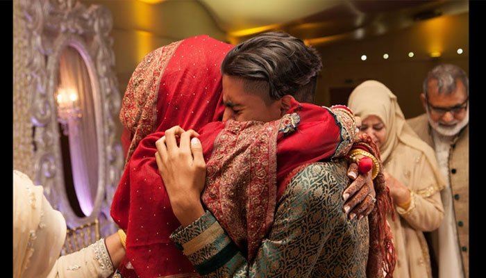 newlywed bride dies from heart attack after ‘excessive crying’ during wedding celebrations