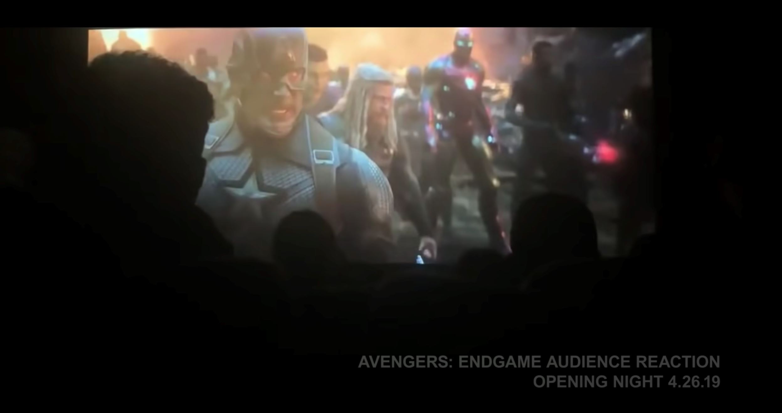 “avengers, assemble!” marvel seru peminat bantu pengusaha panggung wayang