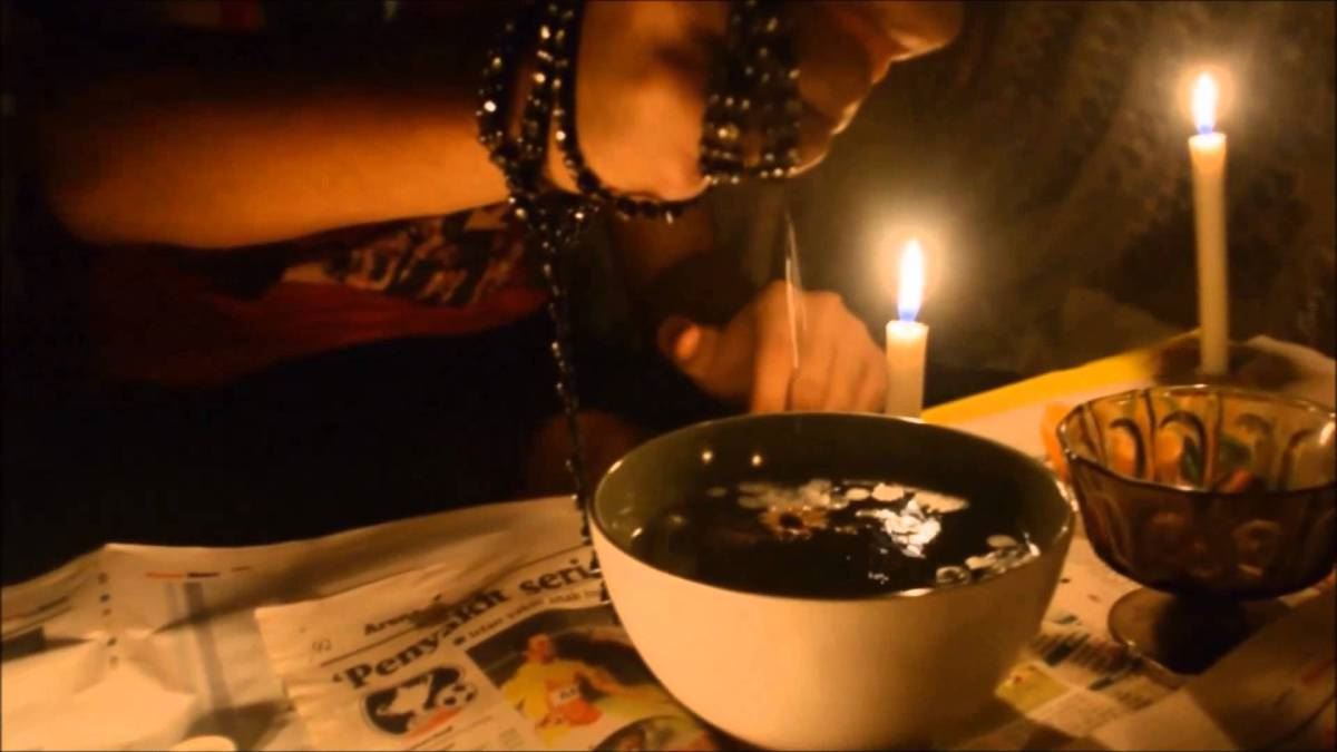 ‘bomoh’ viral bertindak sembur racun serangga dalam mulut meninggal dunia