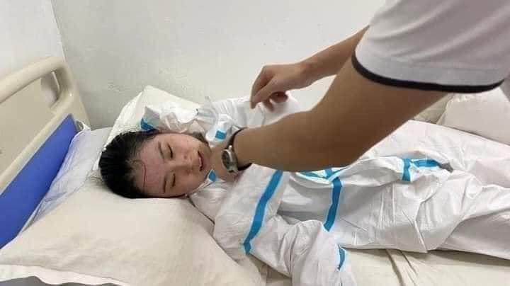 【新冠肺炎】网友分享医护人员累到画面❗️真的让人看了好难过好难过好难过💔