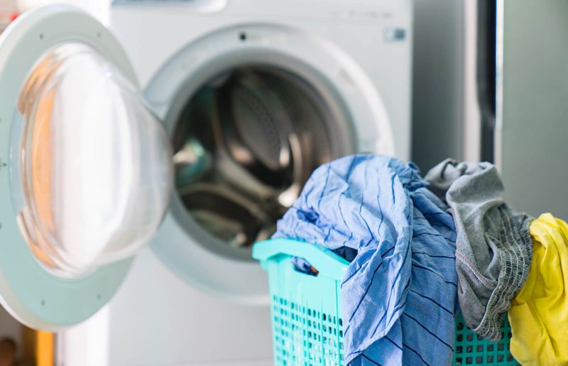 three reasons why you should sort your laundry before washing them!
