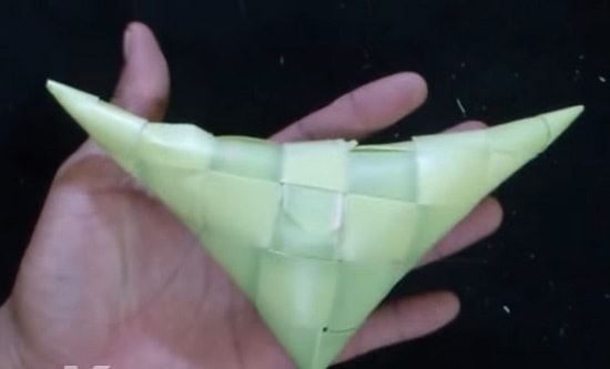 wajib cuba! 4 jenis anyaman ketupat sempena hari raya aidilfitri