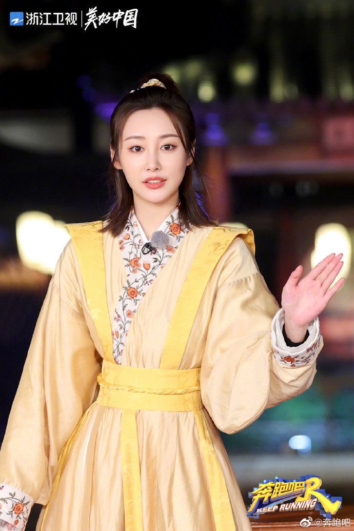 《奔跑吧》三国海报公开❗️baby化身最美貂蝉🔥蔡徐坤cosplay周瑜