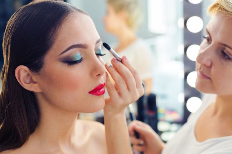 「直男癌」的男生到底有什么症状？这6点都中了就代表没药救了～