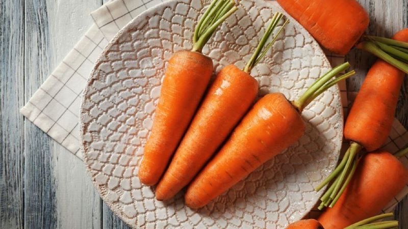 do carrots really improve your vision? here’s the truth!