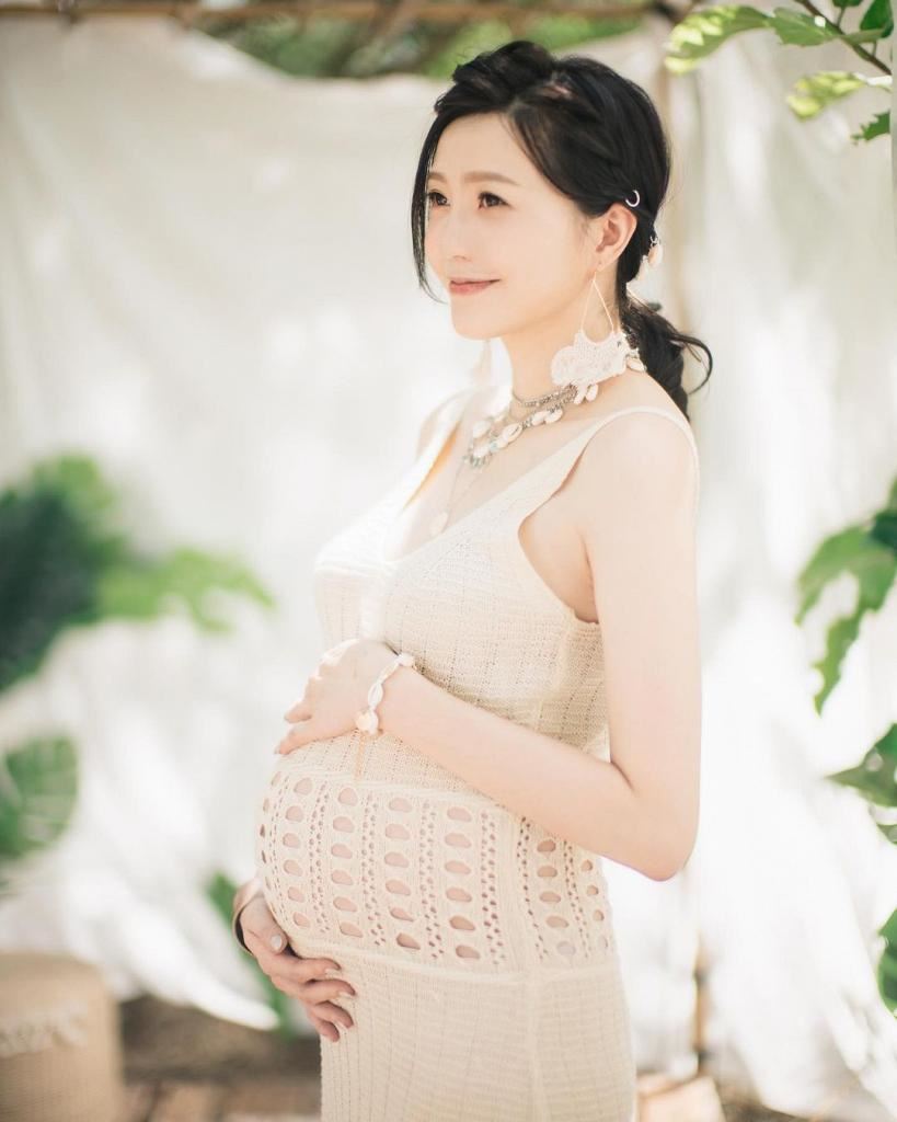 盘点6位90后星级靓妈❗️每个生完还靓过以前🔥