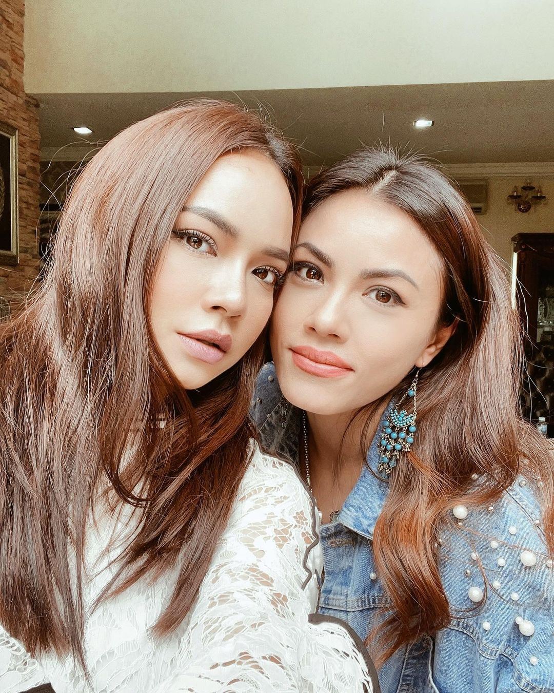 sembuh daripada covid-19! nora danish, tiz zaqyah selesai kuarantin