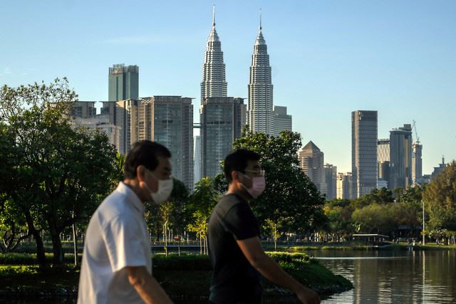 lonjakan kes covid-19, kkm saran orang ramai 'self lockdown'