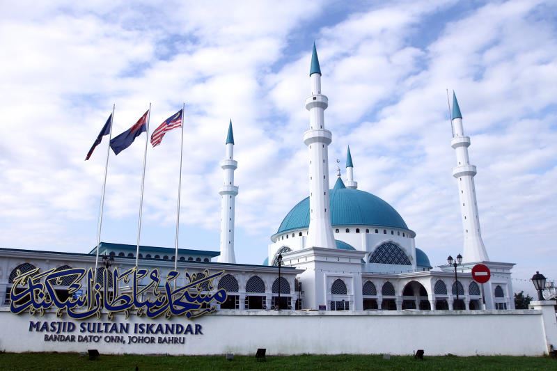 hanya 50 jemaah dibenarkan solat jumaat, fardu di masjid seluruh johor