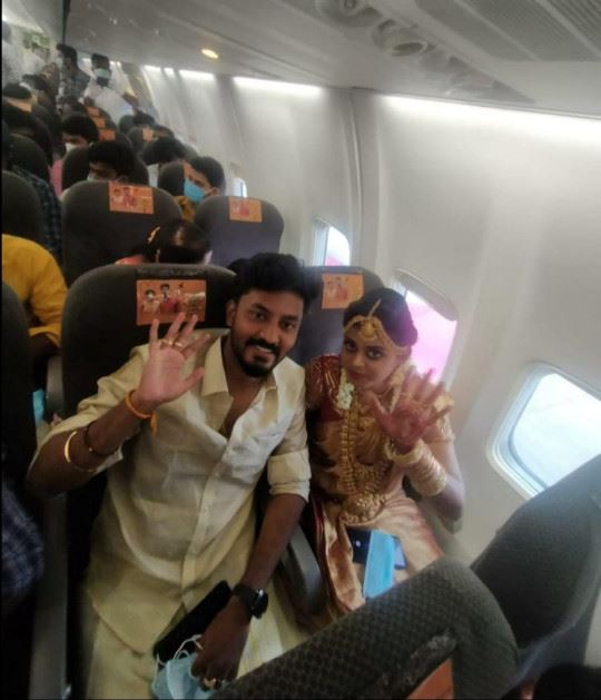 couple investigated for holding wedding on plane to escape covid restrictions