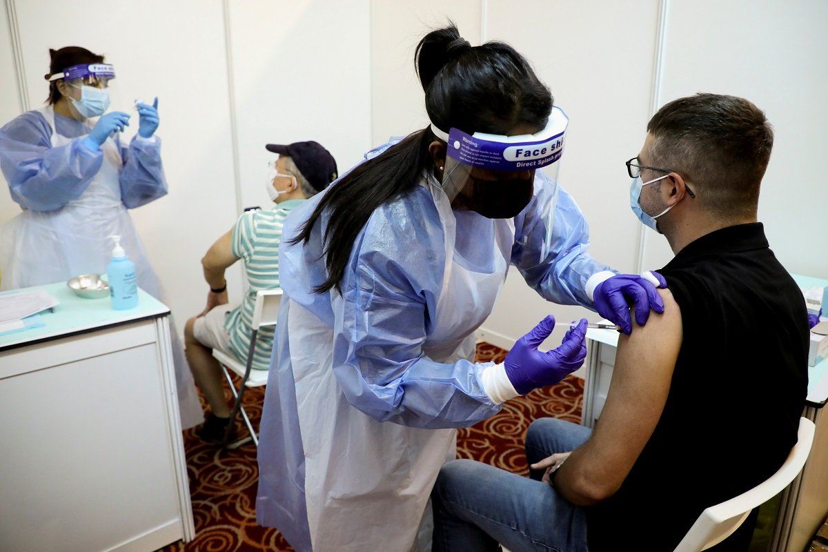 malaysia set to open it’s first mega vaccination centre next week 