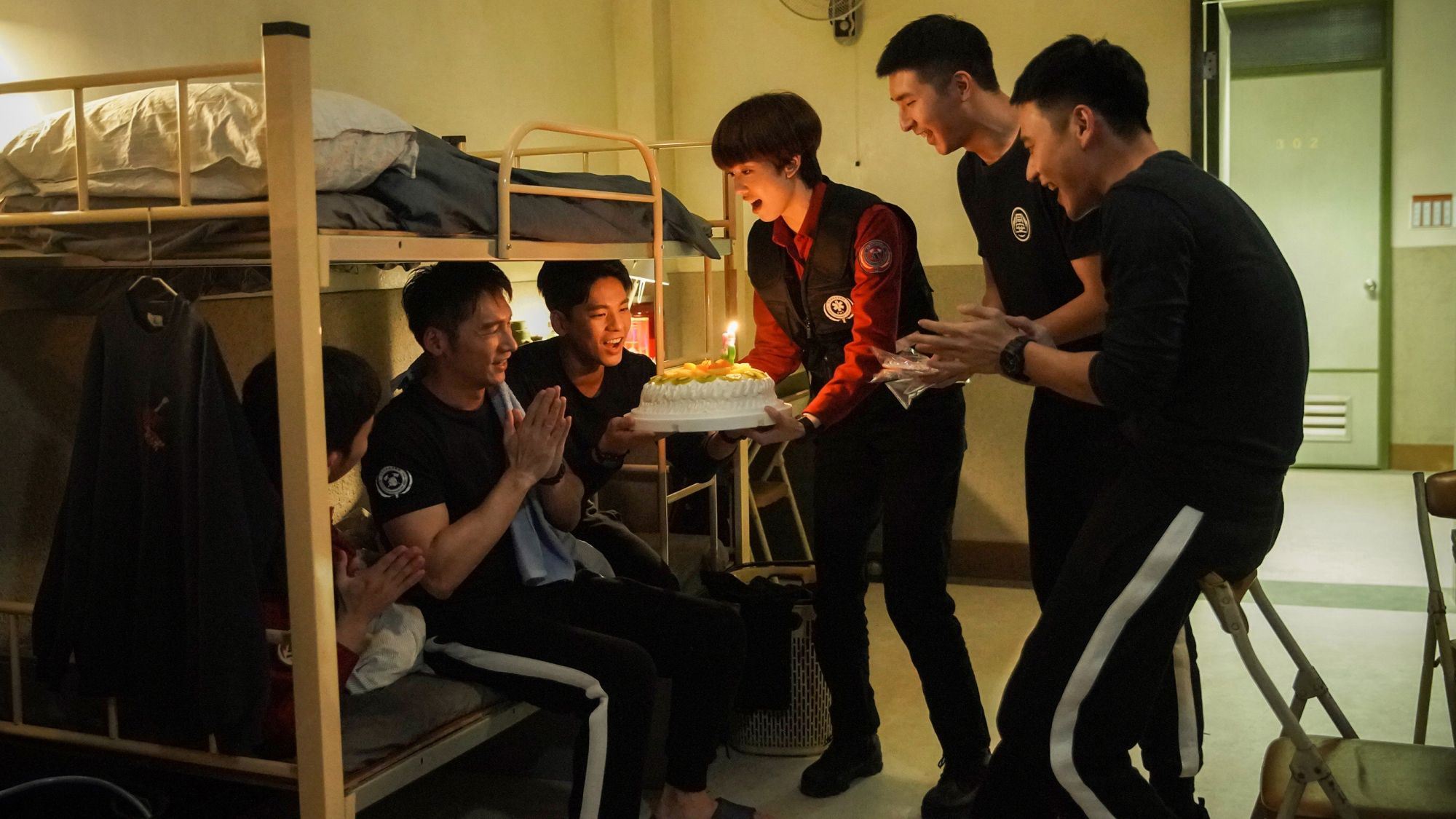 《火神的眼泪》大结局会有第二季❗️盘点剧中10句催泪金句：只要她想活下去，都应该要救她