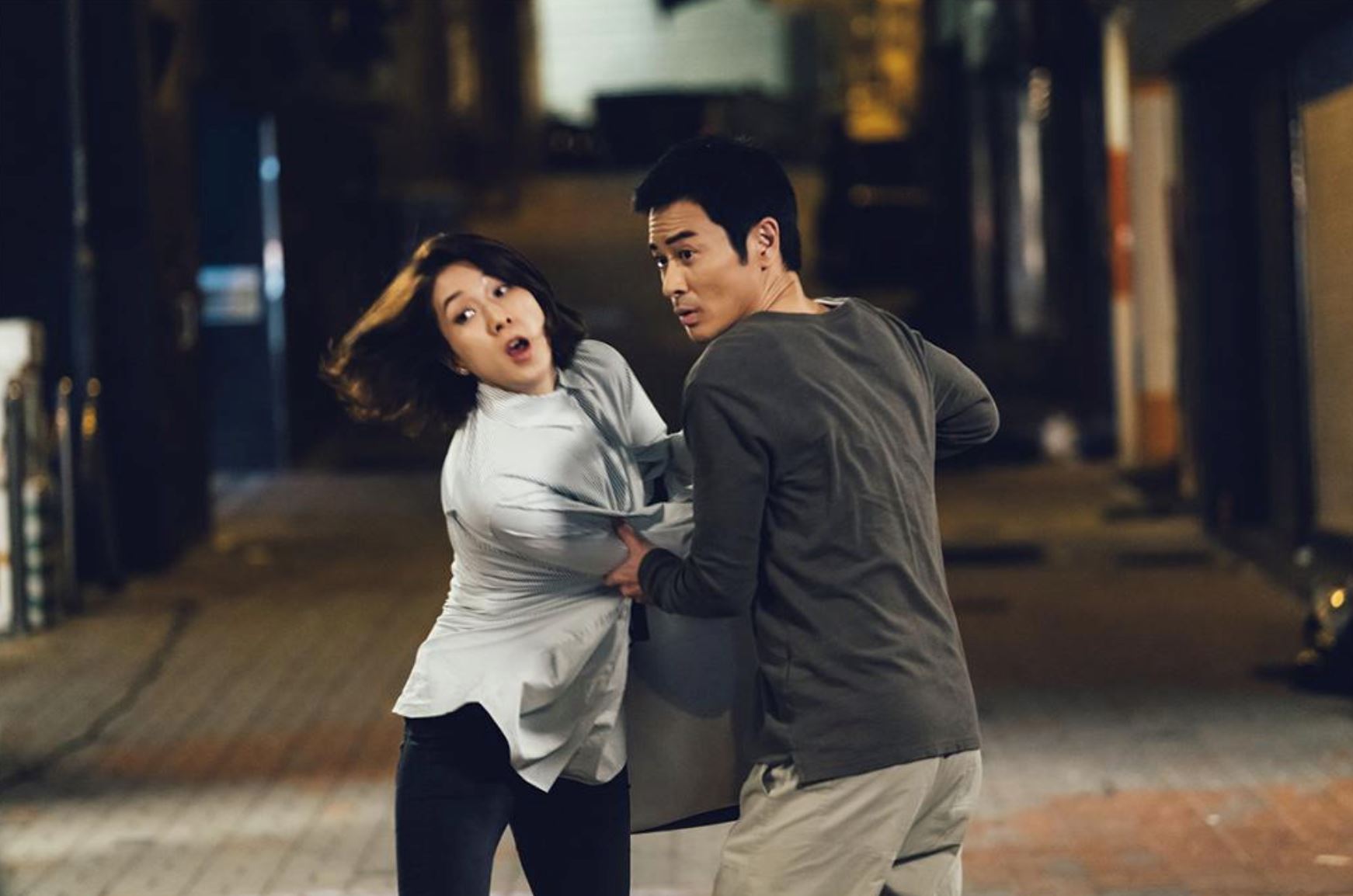 《星空下的仁医》最新剧情预告❗️何依婷患病昏迷❗️有人向钟嘉欣表白