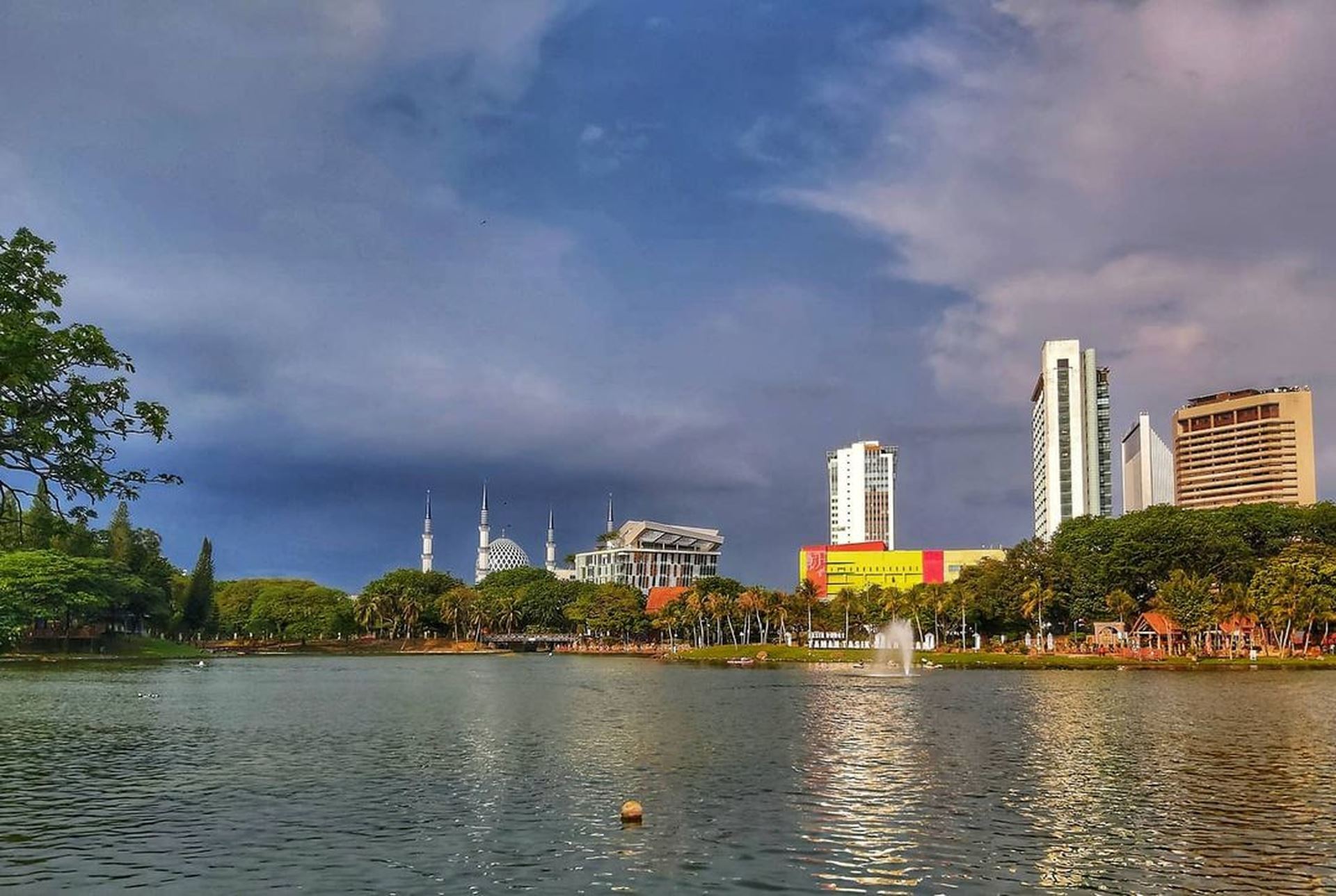 a breath of fresh air! shift and exercise at these recreational places in selangor!