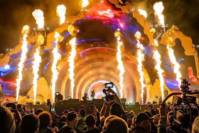 konsert bertukar tragedi! lapan mangsa maut dalam insiden kekecohan ketika persembahan travis scott