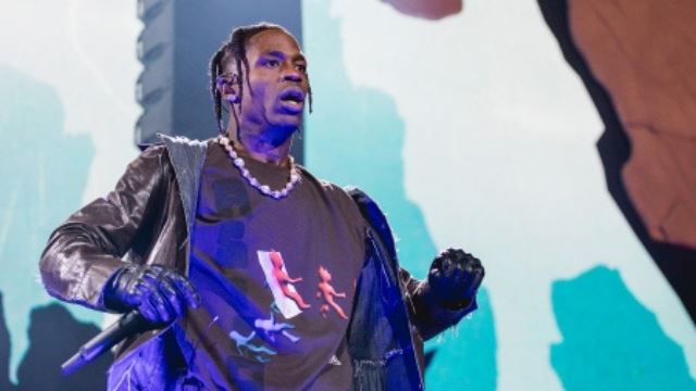 nahas tragedi festival astroworld sehingga menyebabkan 8 maut, travis scott berdepan dengan tindakan saman