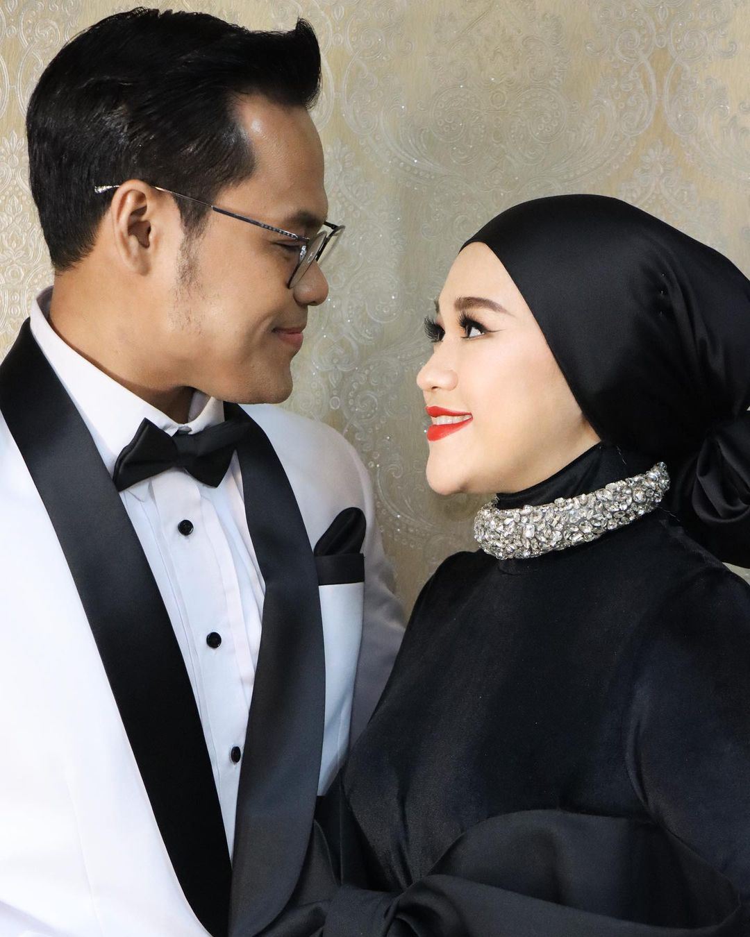 syamel terlepas cakap jantina anak depan penonton akibat terlalu teruja, “ada orang tu terlepas cakap sebab teruja sangat”