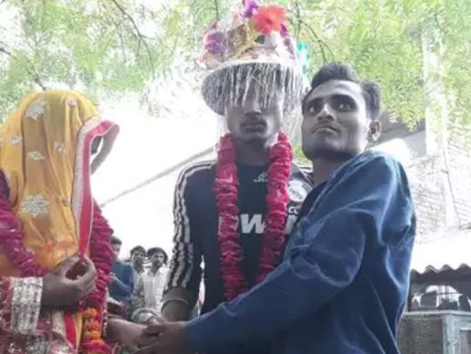 man in india helps wife get married to her boyfriend just five months after their marriage