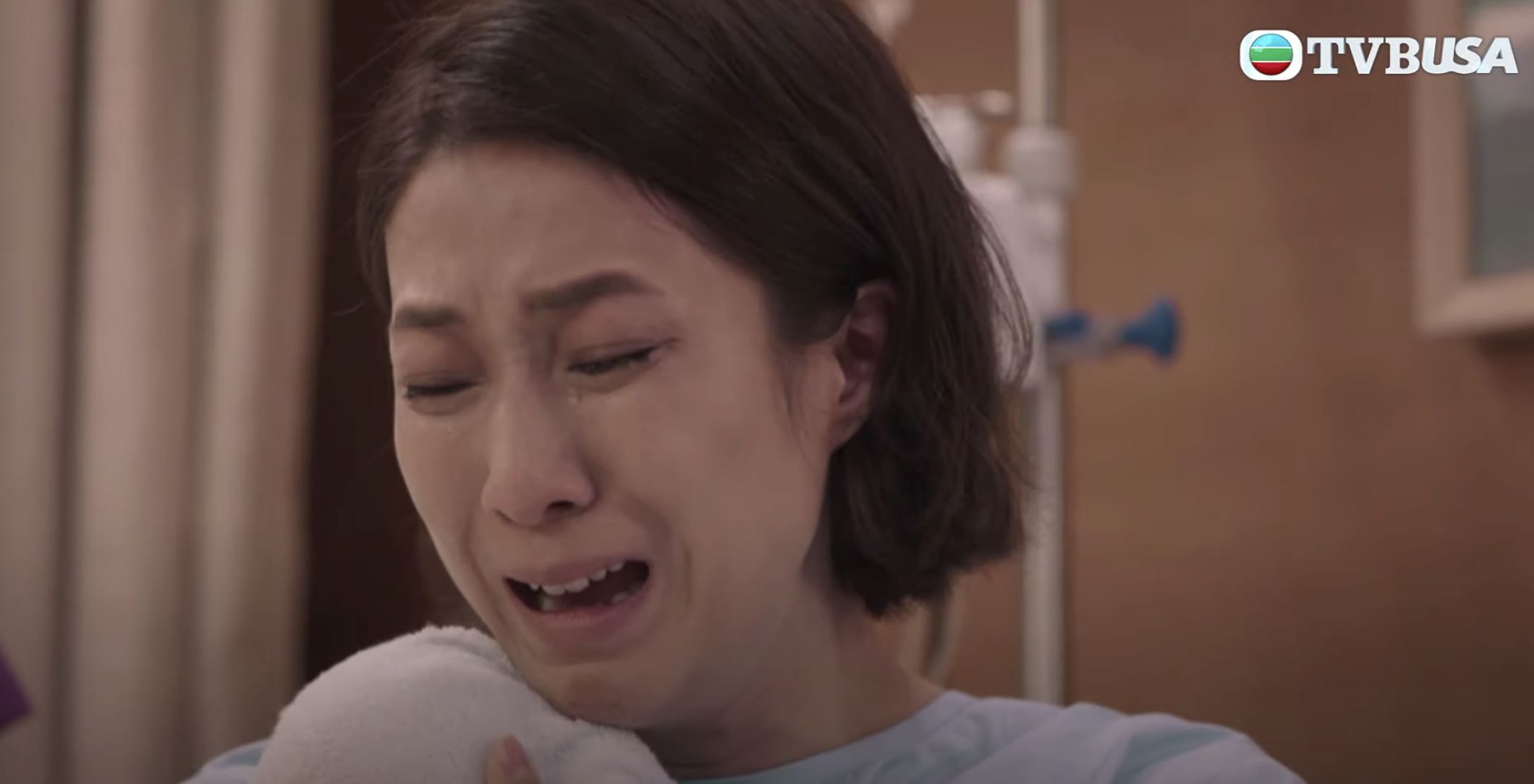 《星空下的仁医》钟嘉欣「胎死腹中」❗️自责害死宝宝惹人心疼💔