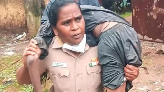 polis wanita sado ‘angkut’ lelaki pengsan bawa ke hospital berdekatan, penduduk hormat jalan tugas penuh dedikasi