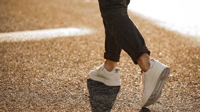 tidur sebenarnya boleh pengaruh gaya seseorang itu berjalan