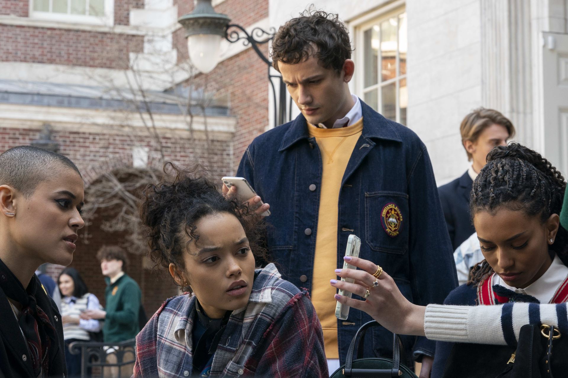 they're back! gossip girl season one returns with premiere of part two on hbo go!