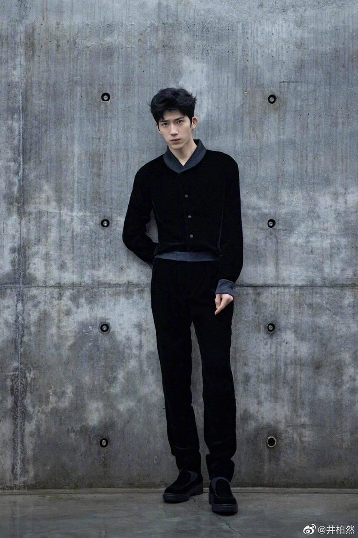 有「城府」的人都具备这4个特征，他们都很有心机！