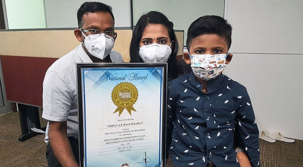 4-year-old boy secured his name in the malaysia book of records, able to name 147 flags in 15 minute