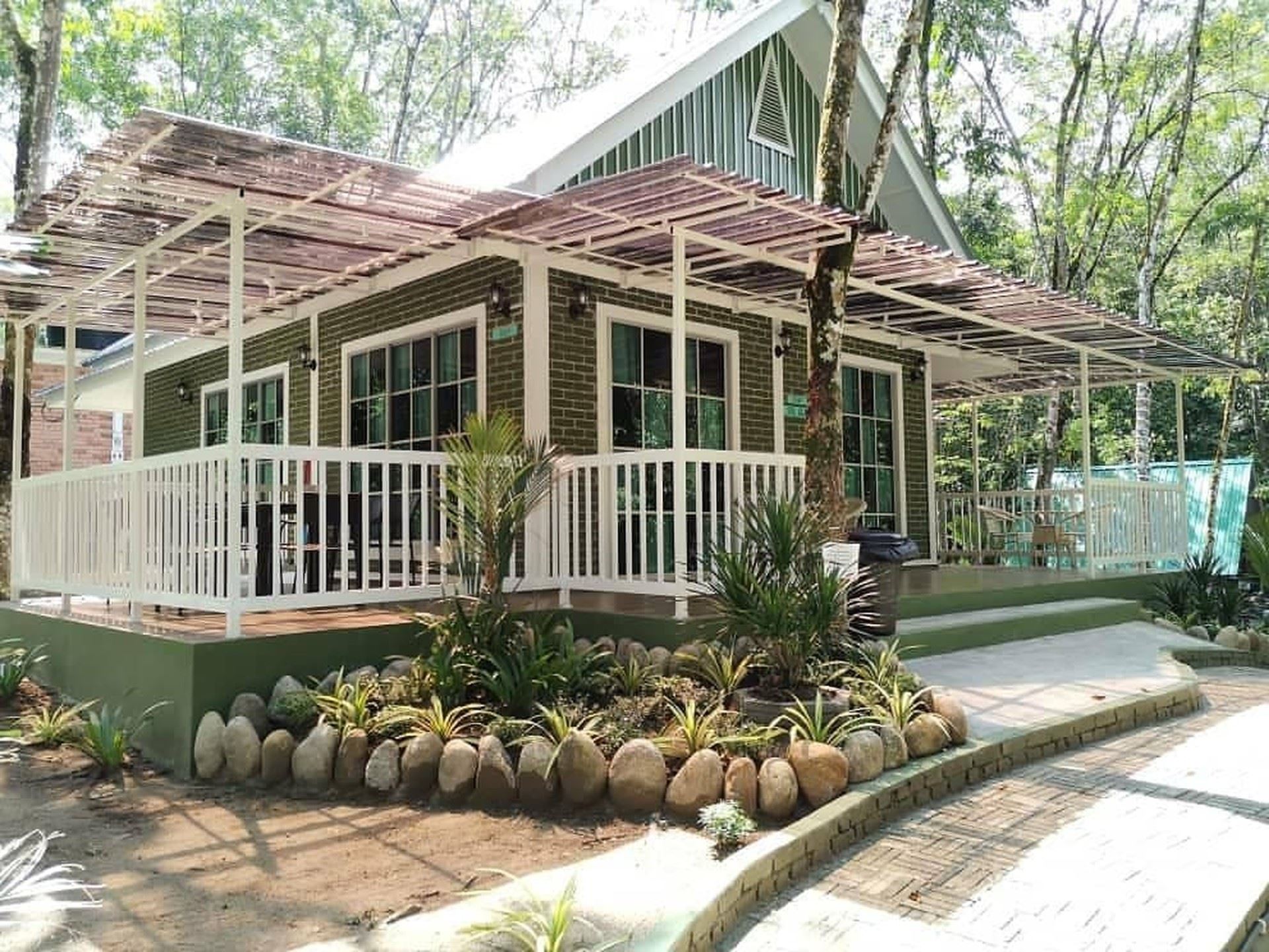 5 staycation spots for your weekend getaway in selangor!