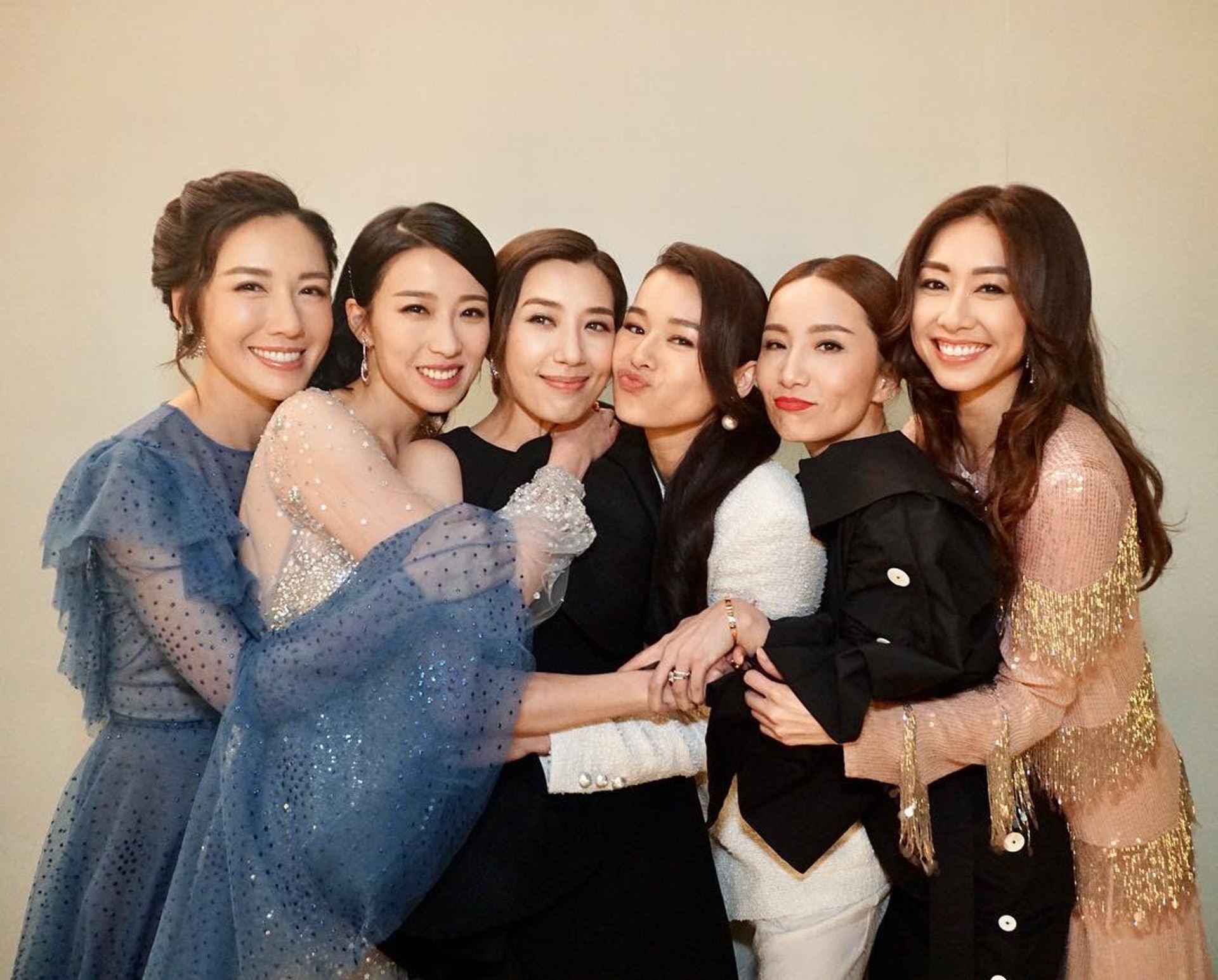 感情犹如亲姐妹！盘点 tvb 的八大闺密党