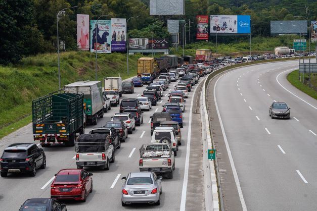 tiket bas ke kuala lumpur 15 oktober paling laris terjual