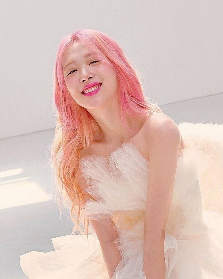 sulli离世2周年❗️粉丝悼念：在天国幸福生活吧