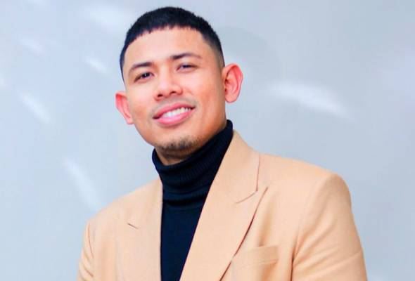 selepas mat bond malaya, nabil ahmad tampil dengan lu pikir la, nabil! pula