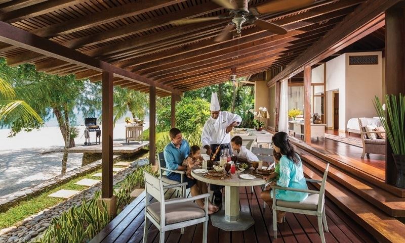 Private dining with personal chef at Four Seasons