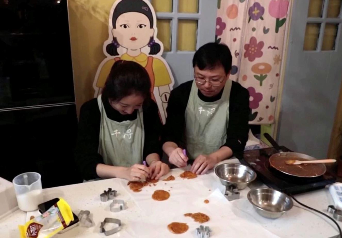 bakery in beijing launches squid game bake-off challenge!