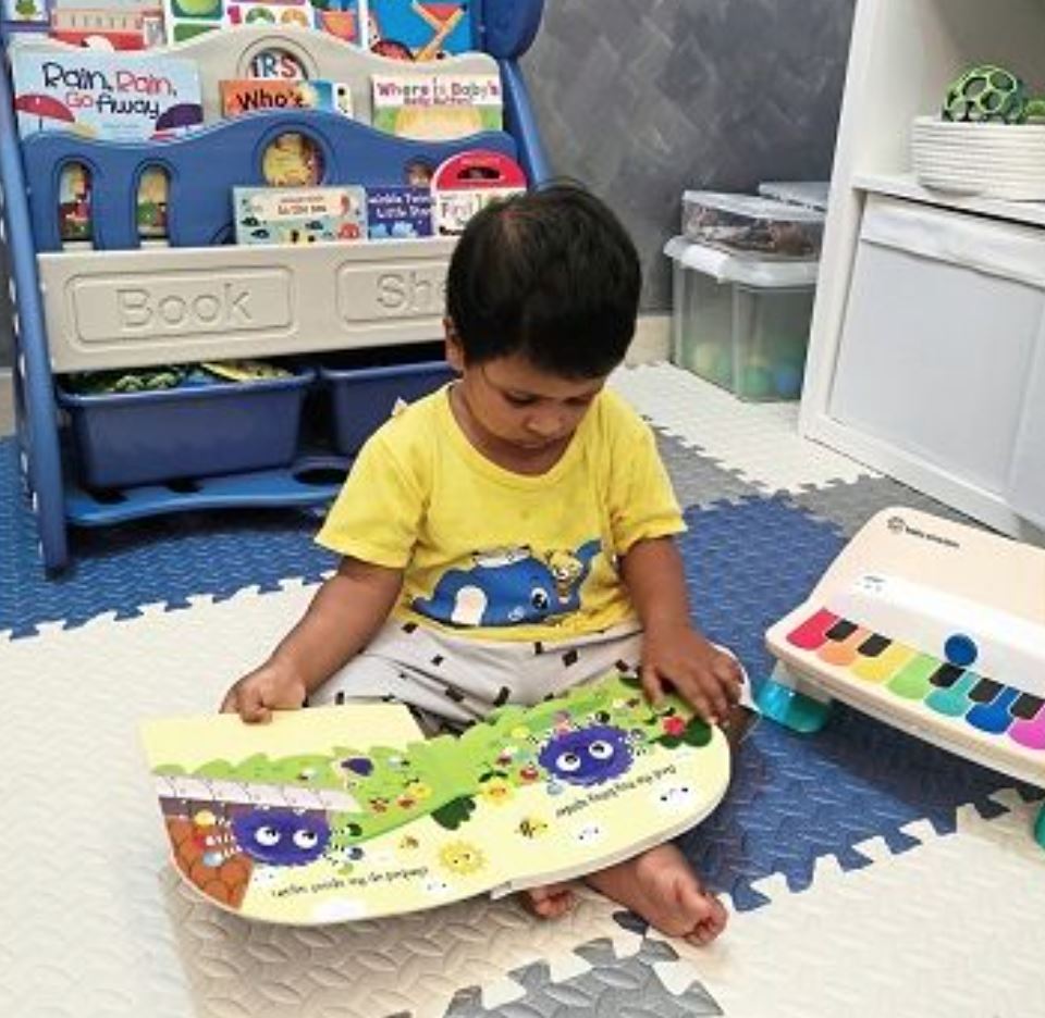 20-month old toddler entered the malaysia book of records for his impressive vocabulary!