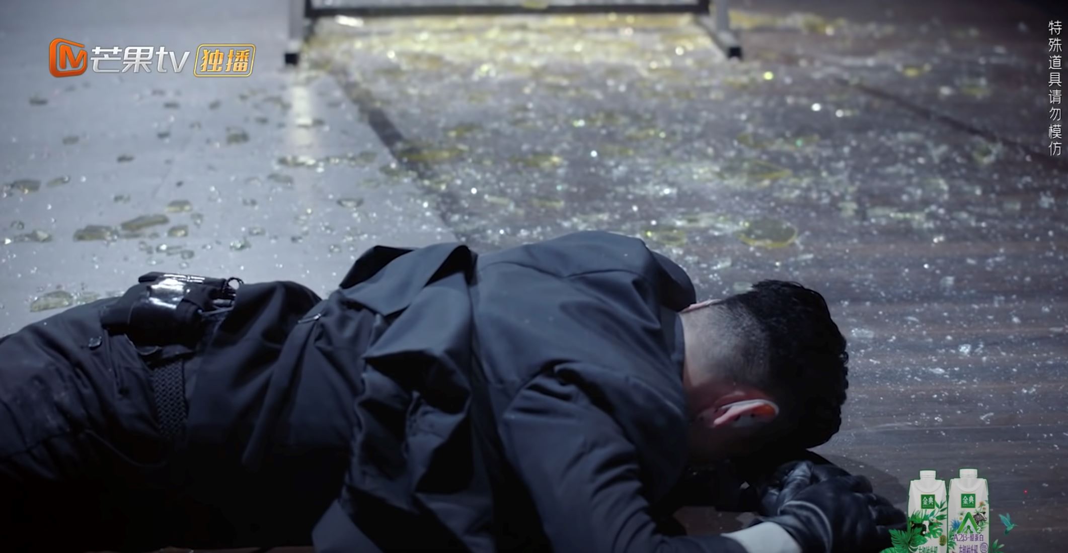 【影片】《披荆斩棘的哥哥》张晋、张智霖、尹正《给电影人的情书》唱哭所有人❗️「撞玻璃」原来是真实故事