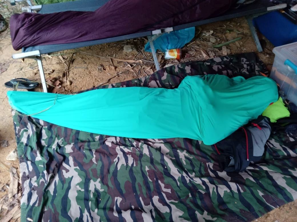 malaysian hiker wraps himself like ‘hantu pocong’ while sleeping to scare away noisy campers