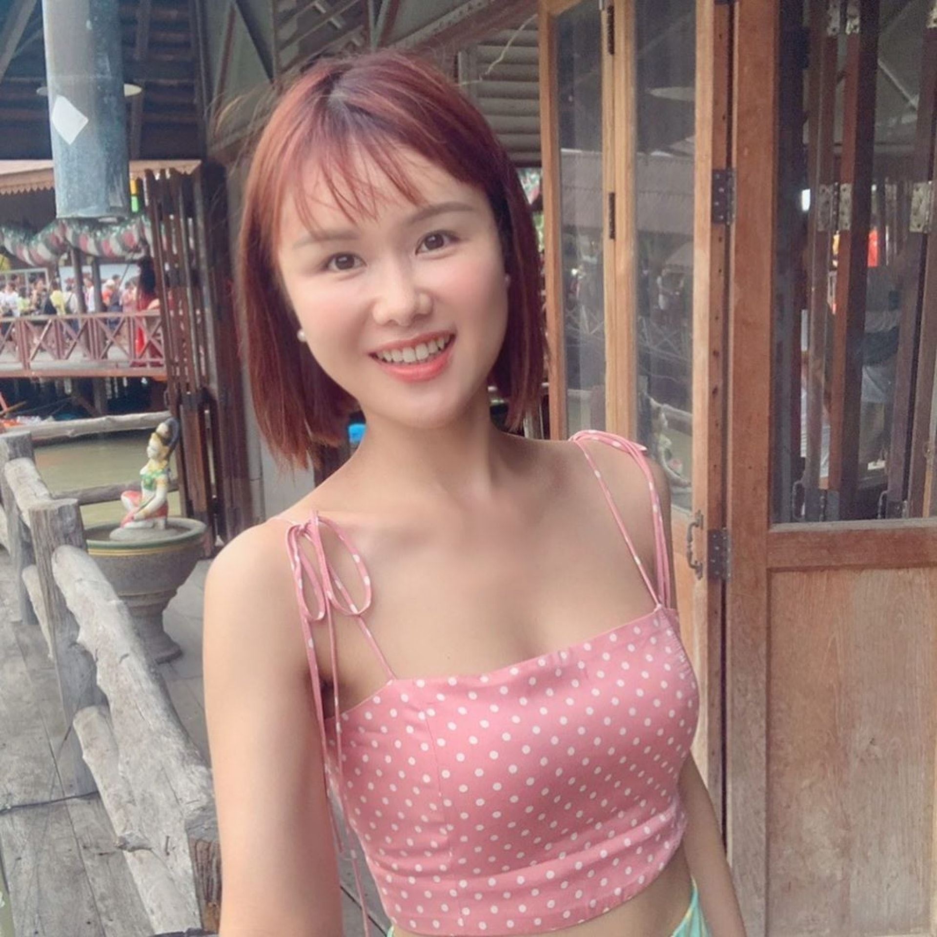 《我家无难事》第六次演有钱女❗️刘思希真的来自富裕家庭❗️自己也投资茶林和医疗公司